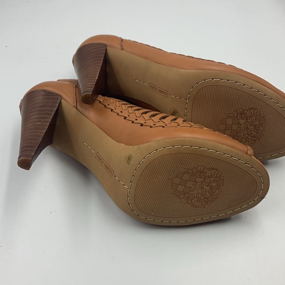 High heel booties. - Picture 4 of 4